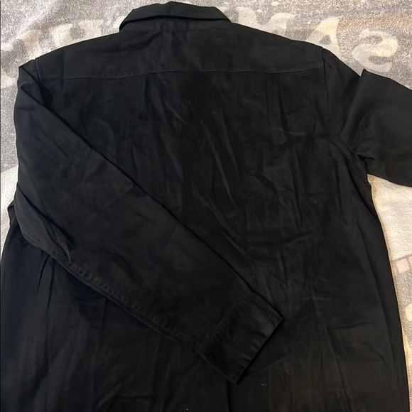 Cordova Casual Black Button Down Shirt with Classic Collar - Picture 9 of 11